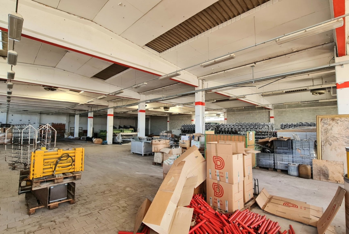 Studio ErrEmmE capannone vendita