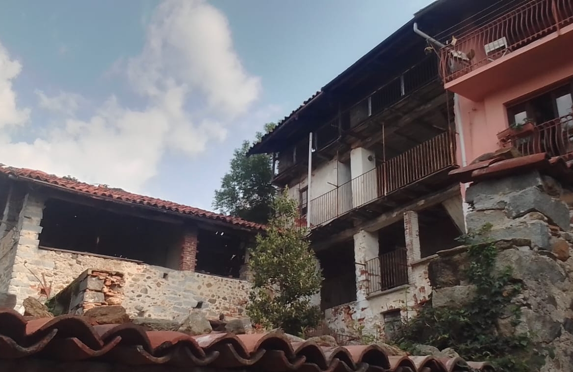 Studio ErrEmmE rustico vendita