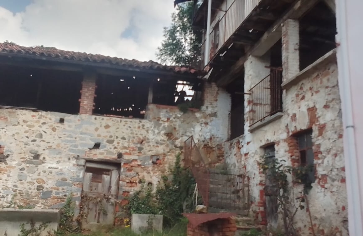 Studio ErrEmmE rustico vendita