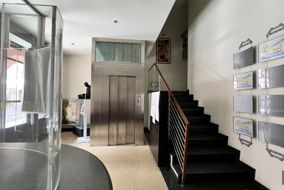 Studio ErrEmmE stabile vendita