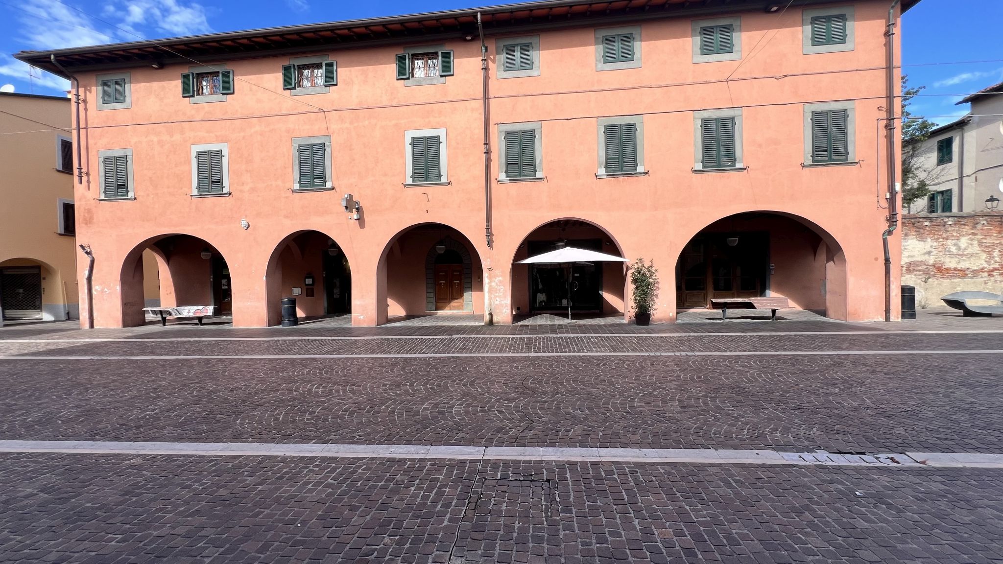 Studio ErrEmmE stabile vendita