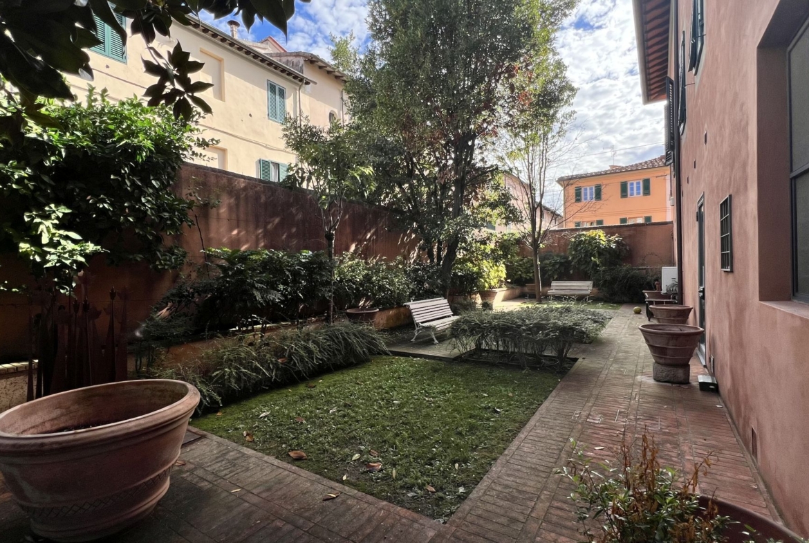 Studio ErrEmmE stabile vendita