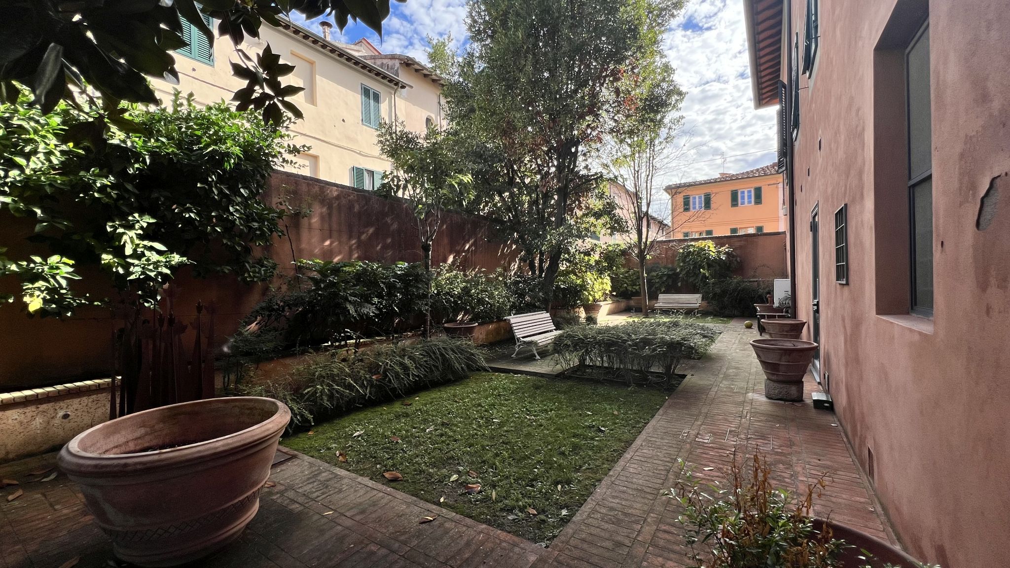 Studio ErrEmmE stabile vendita