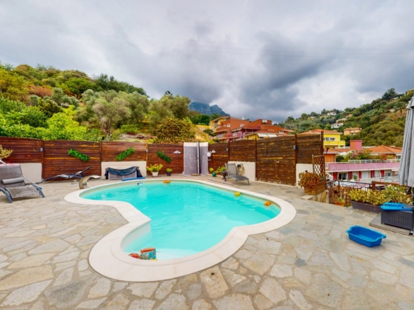 Studio ErrEmmE casa vendita - casa con piscina