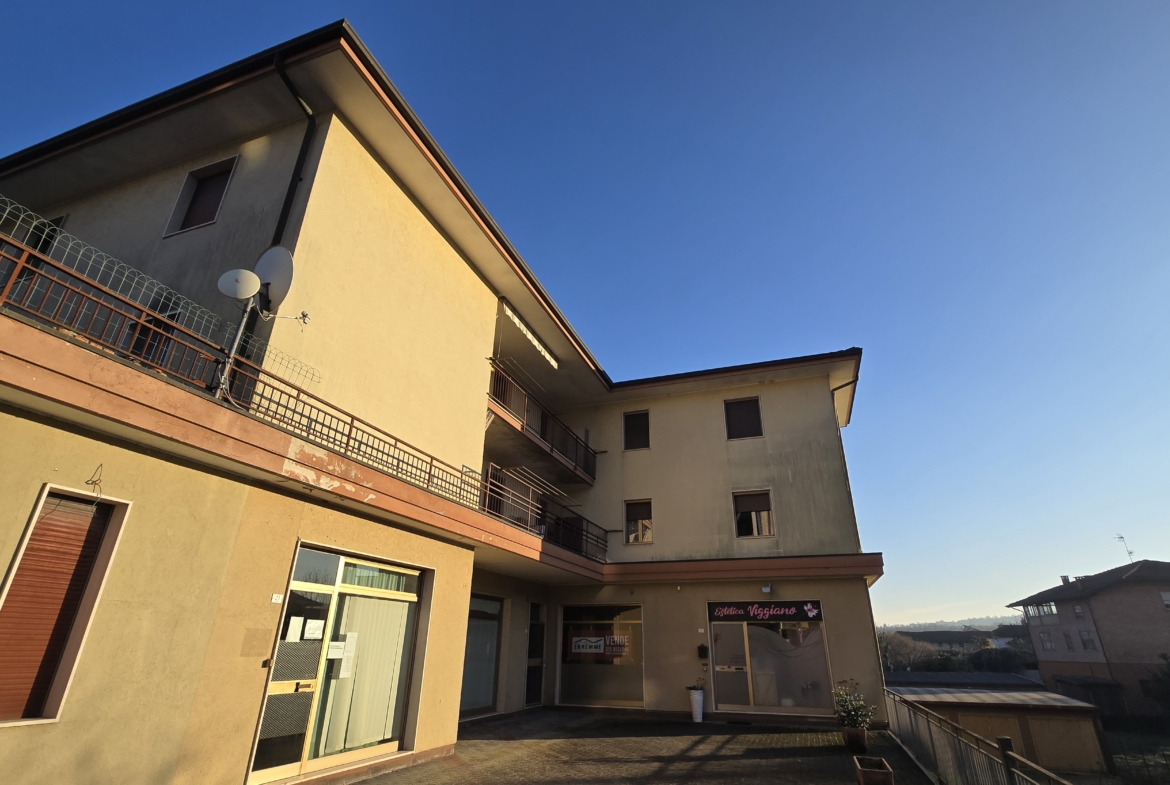 Studio ErrEmmE negozio vendita - negozio con vetrina