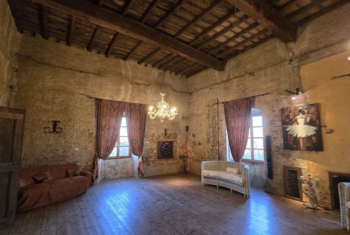 Studio ErrEmmE castello vendita