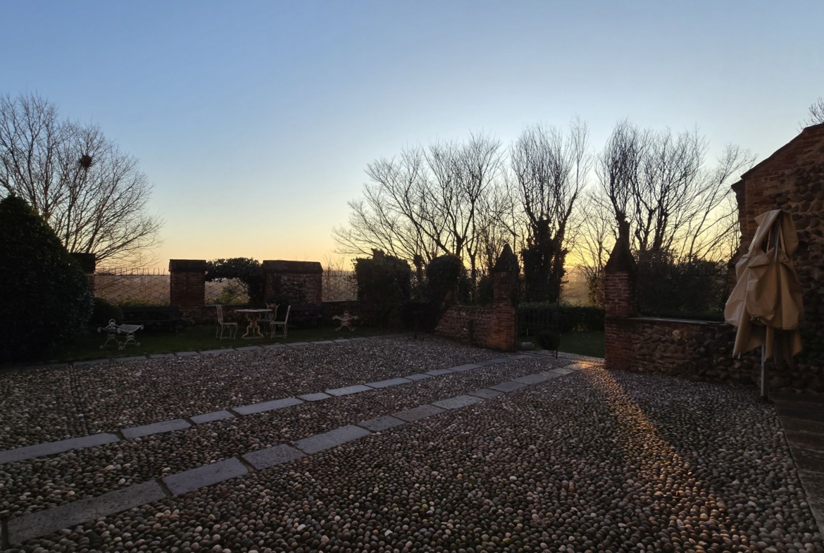 Studio ErrEmmE castello vendita