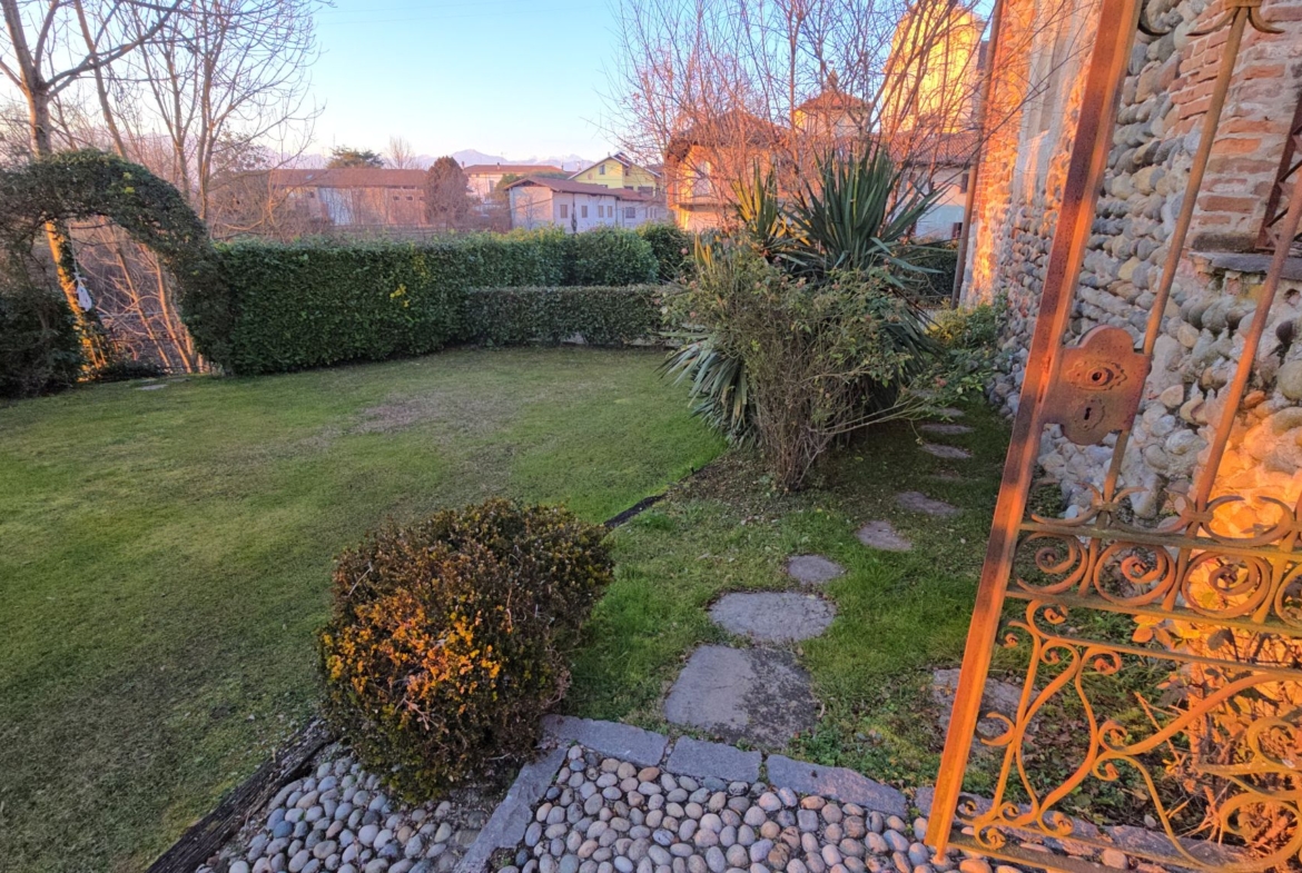 Studio ErrEmmE castello vendita