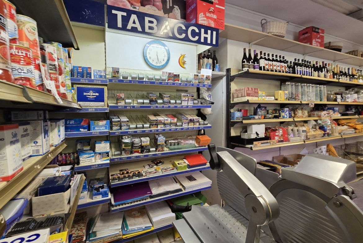 Studio ErrEmmE negozio-tabacchi vendita