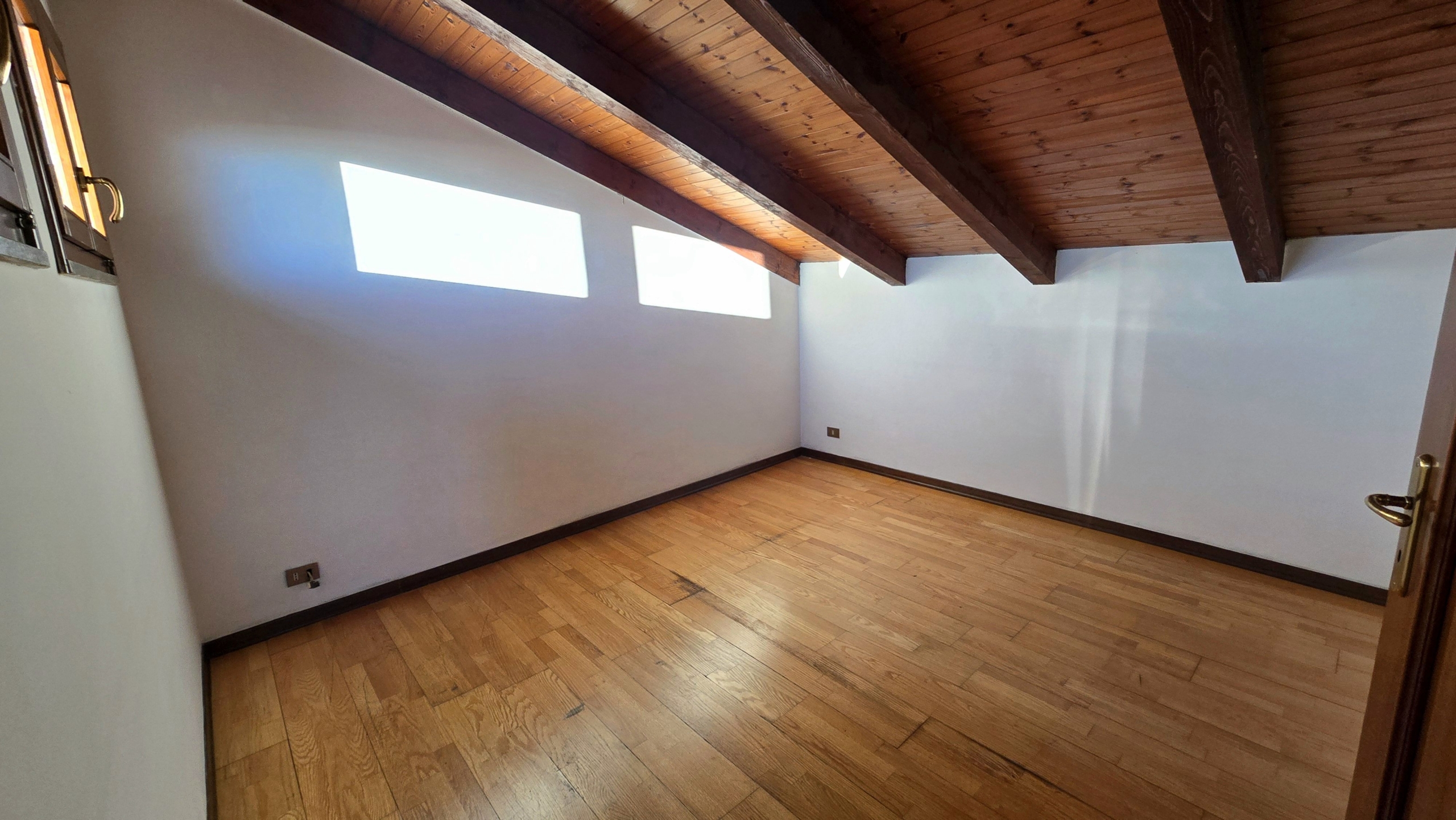 Studio ErrEmmE villa semindipendente vendita