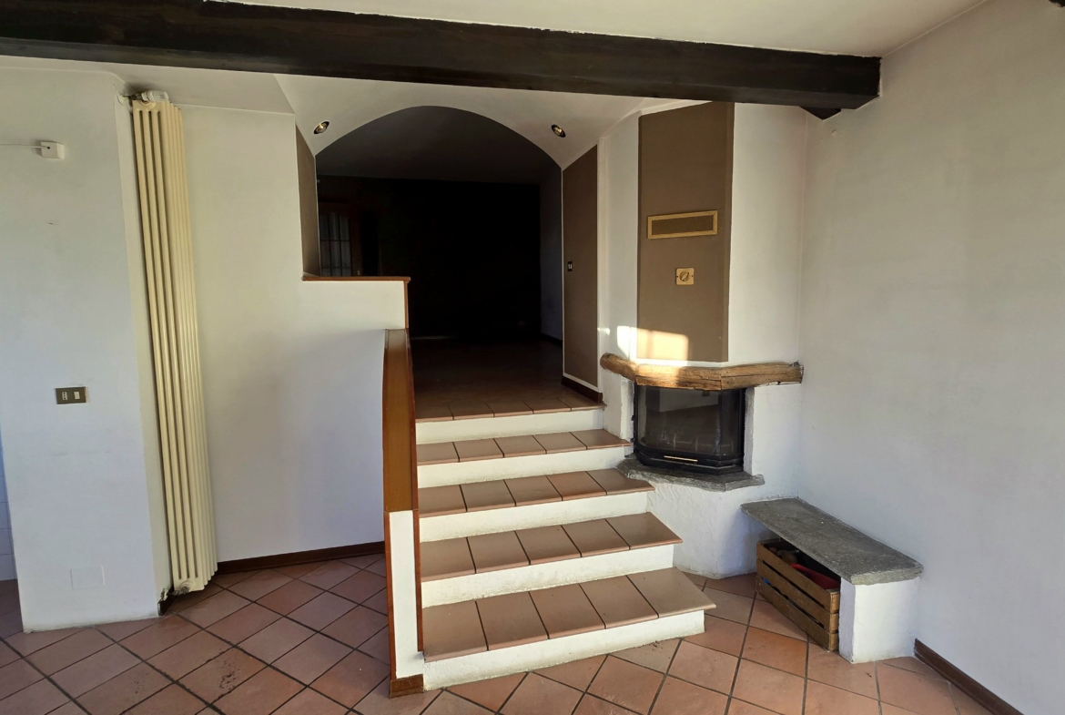 Studio ErrEmmE villa semindipendente vendita