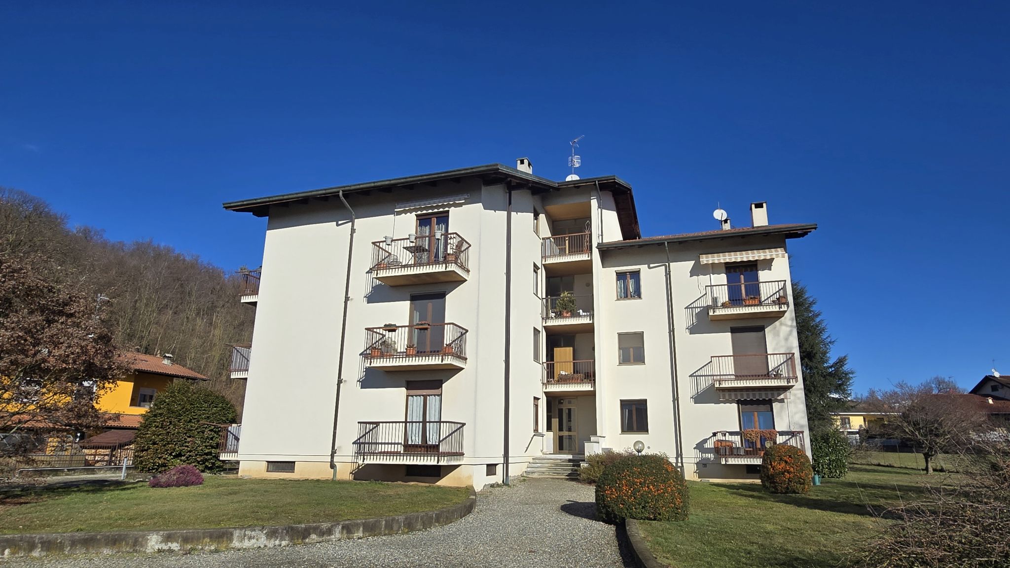 Studio ErrEmmE alloggio vendita - trilocale con box auto