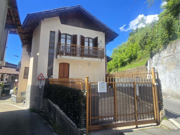 Studio ErrEmmE casa vendita - Casa semindipendente