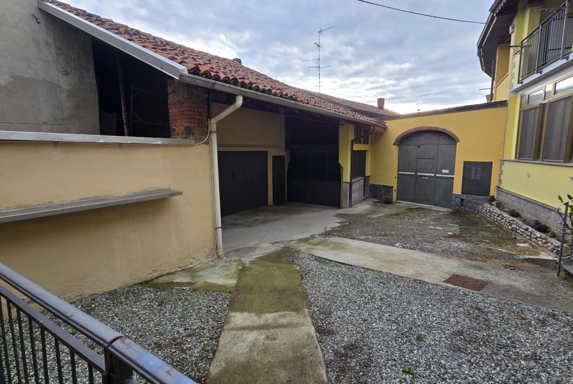 Studio ErrEmmE Casa semindipendente vendita
