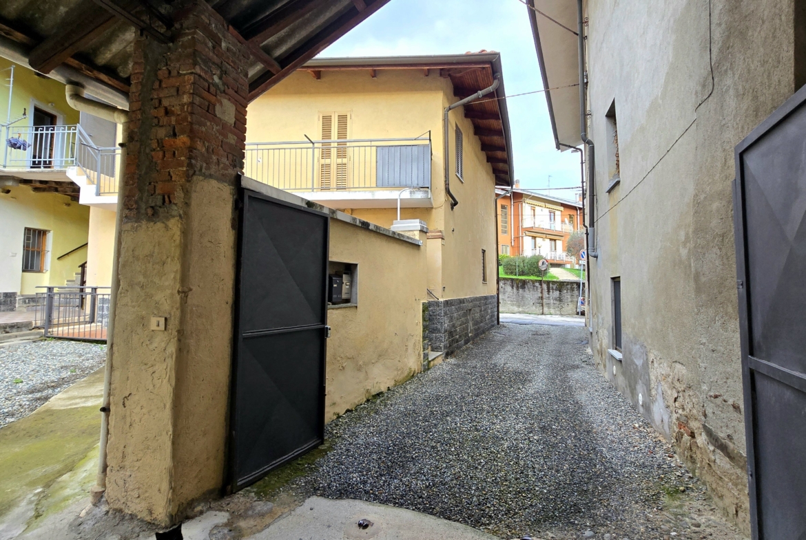 Studio ErrEmmE Casa semindipendente vendita