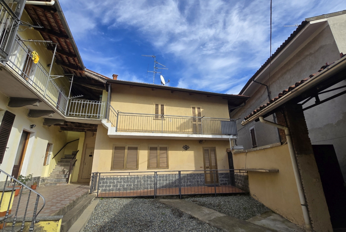 Studio ErrEmmE Casa semindipendente vendita