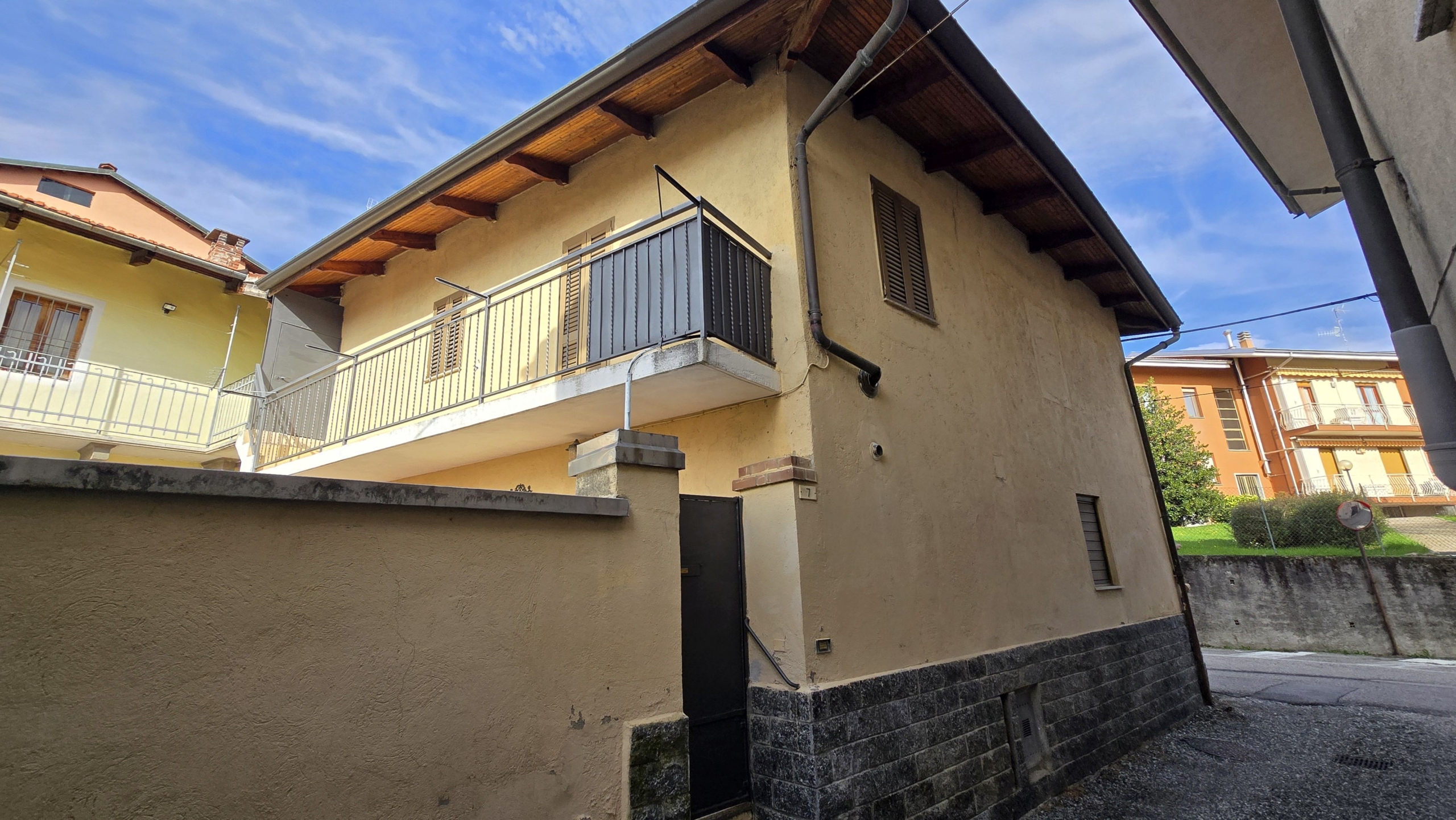 Studio ErrEmmE Casa semindipendente vendita